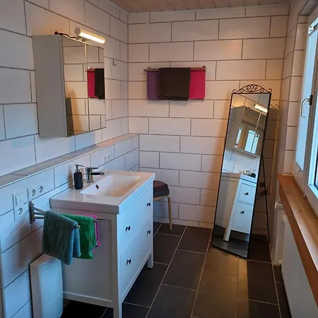 Moderne Maisonette-wohnung Im Stadtzentrum Apartman