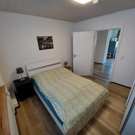 Moderne Maisonette-wohnung Im Stadtzentrum *