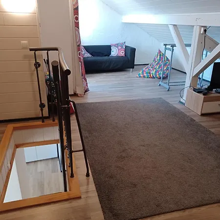 Apartman Moderne Maisonette-wohnung Im Stadtzentrum